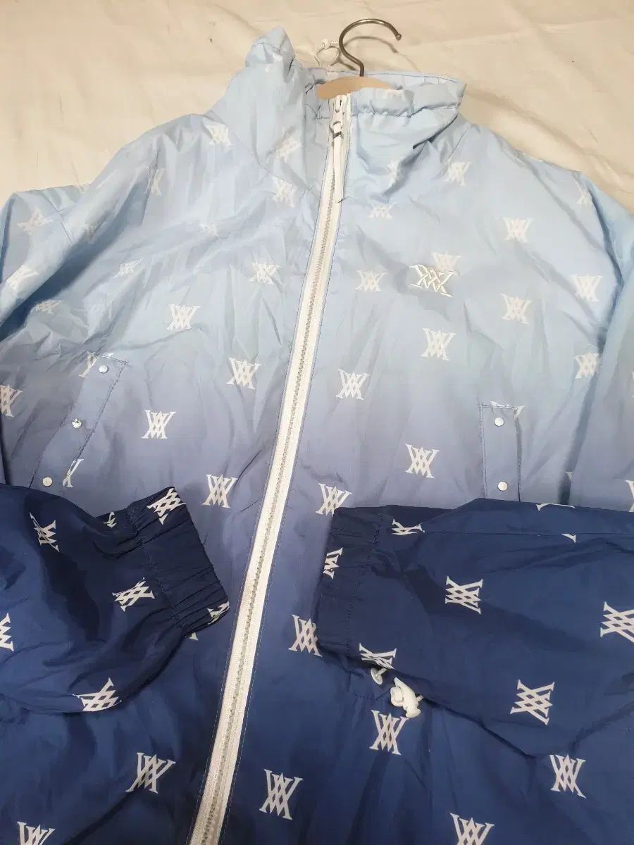 ANEW 22fw モノグラム ウィンドブレーカー XS