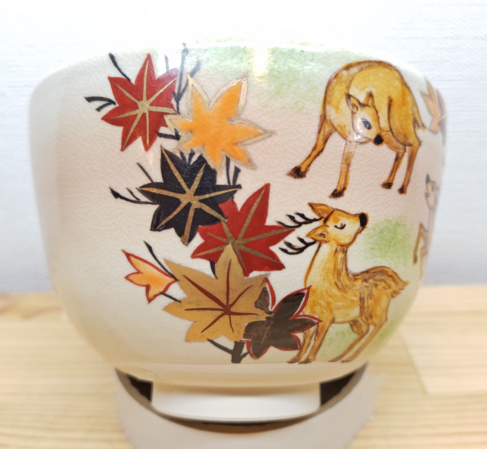 送料込【逢絢亭・新品】茶道具 茶碗 京焼 赤蔦の絵 水出宋絢 紙箱入り 送料込【逢絢亭・新品】茶道具 茶碗 京焼 赤蔦の絵 水出宋絢