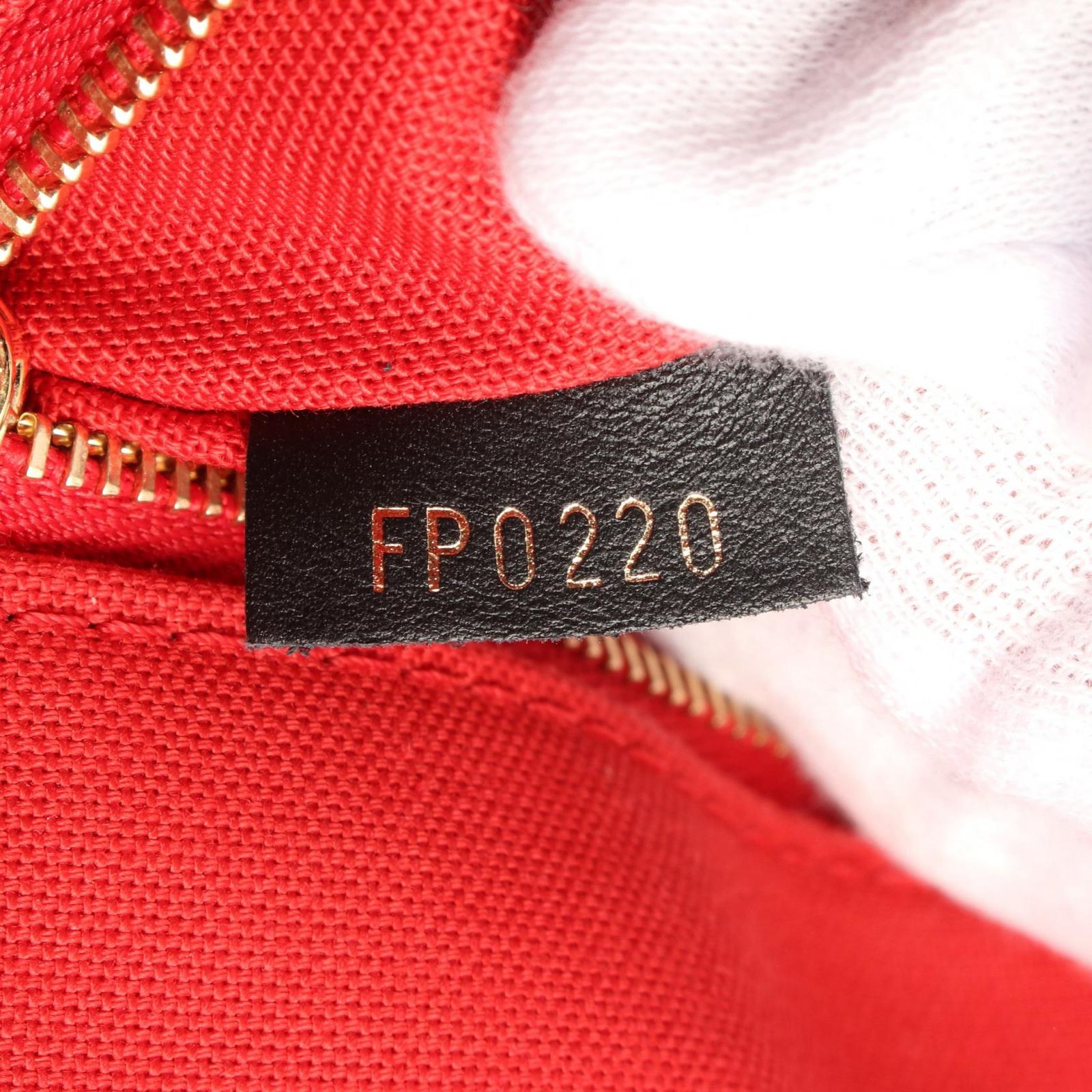 VUITTON ルイ
