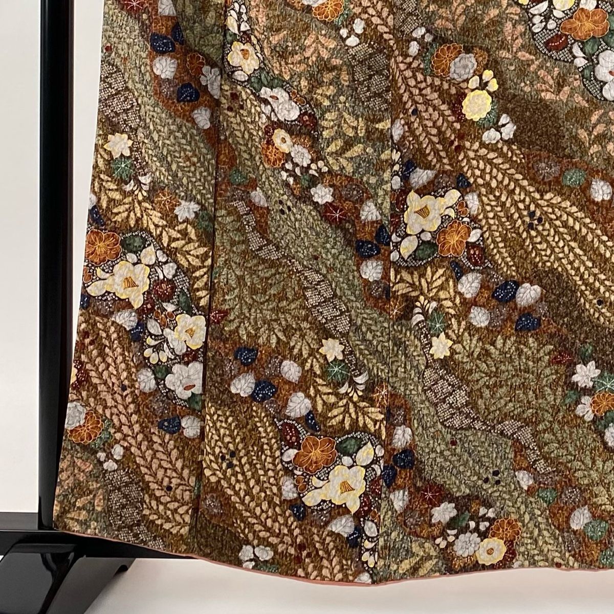 最終値下げ！ 小紋 身丈159.5cm 裄丈66cm M 袷 椿 草花 金彩 茶色 正絹 秀品