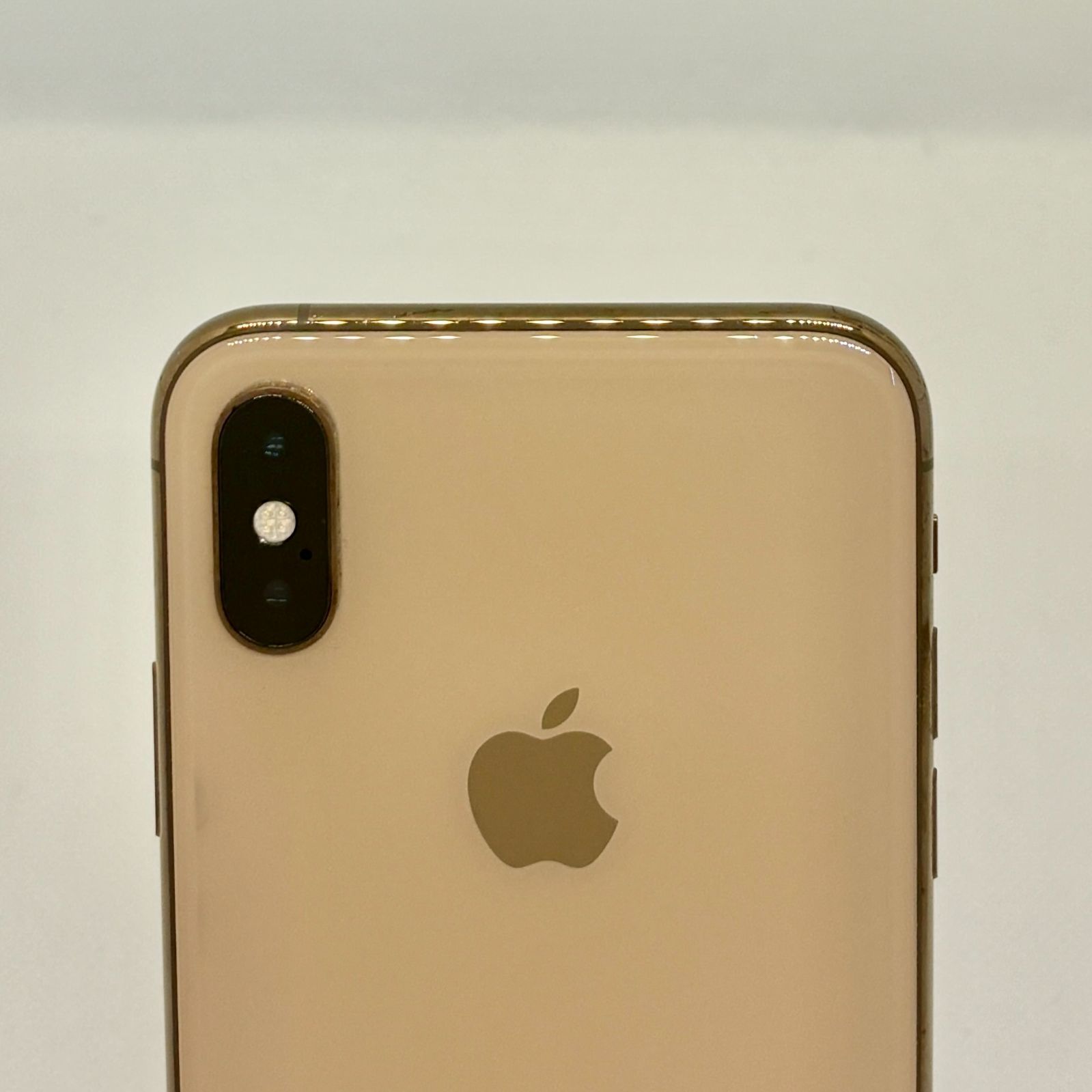 iPhoneXs 256GB SIMフリー バッテリー100% ゴールド 美品 ゴールド】iPhone XS 256GB SIMフリー バッテリー新品100