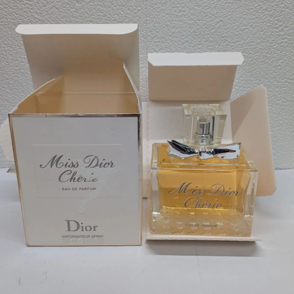 DiorのMiss Dior Chérie 100ml ディオール 香水 【公式通販】