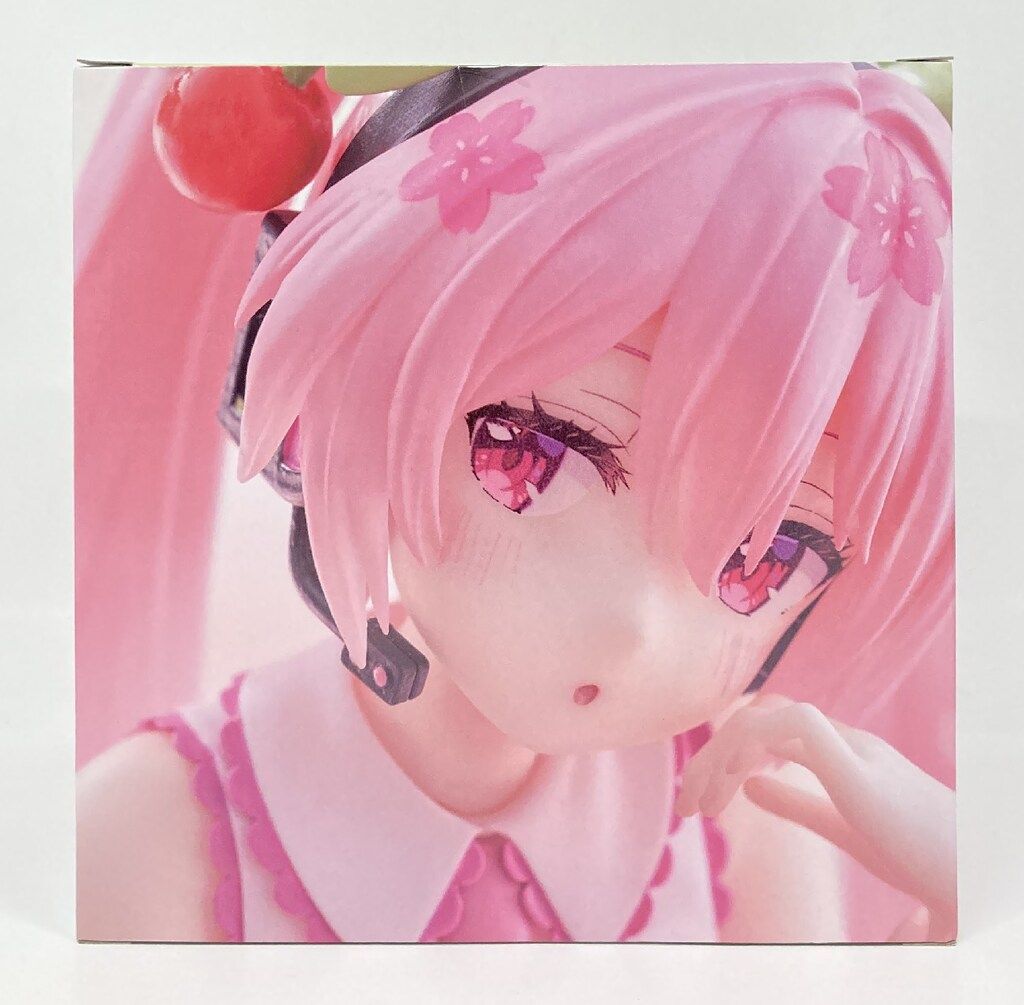 タイトー Desktop Cute フィギュア 桜ミク さくらんぼクッション