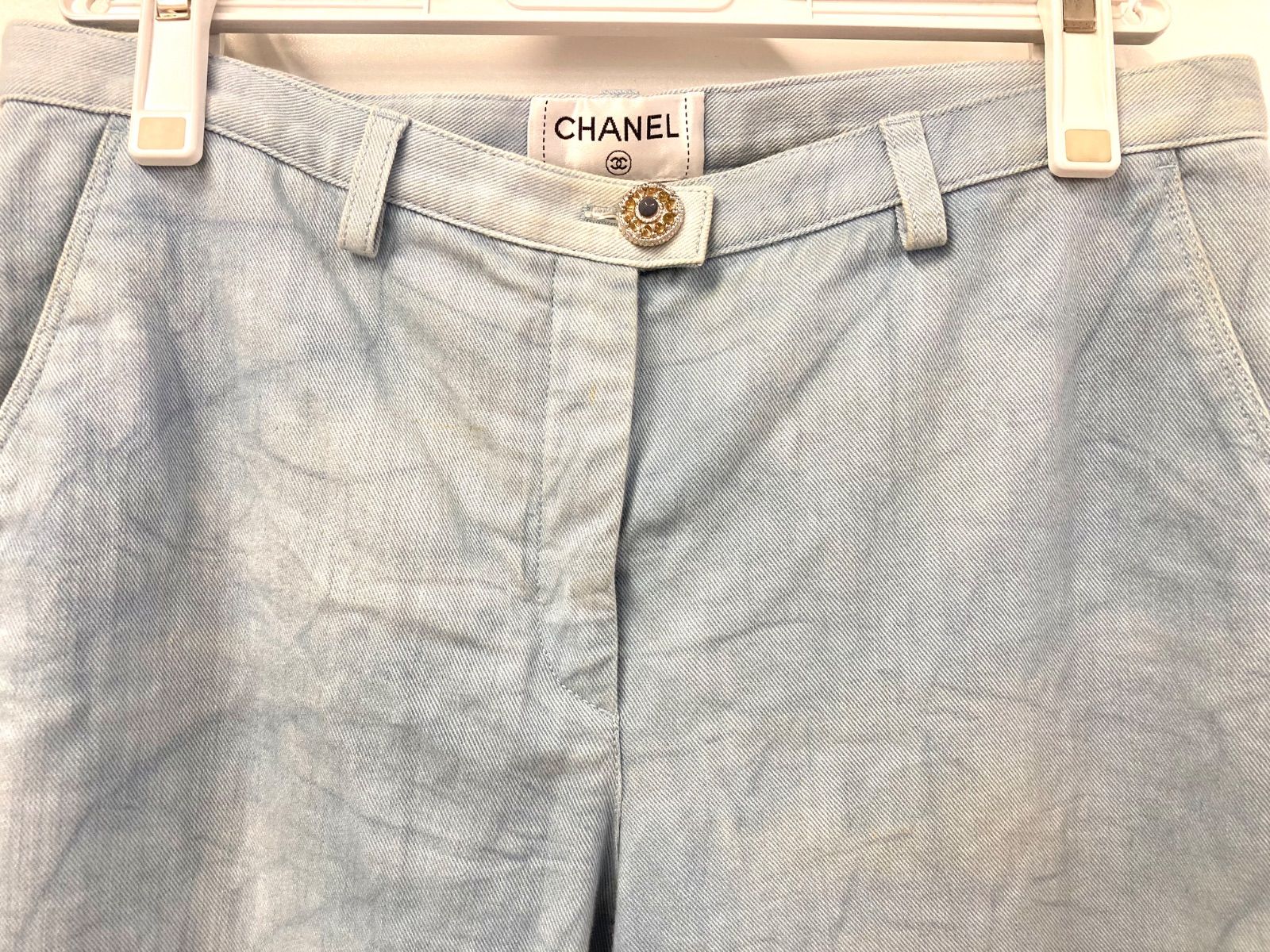 シャネル　CHANEL ココマーク　ラインストーン　デニム　ジーンズ　激レア❤️ CHANEL シャネル ラインストーン ココマーク デニムパンツ