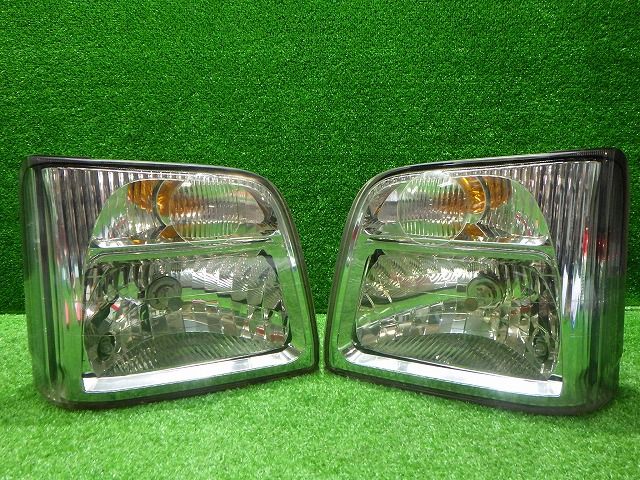 サンバー ヘッドライト 左右 ハロゲン TV TW TT 1 2 後期 レベ無し VC02-001 スバル 250912046