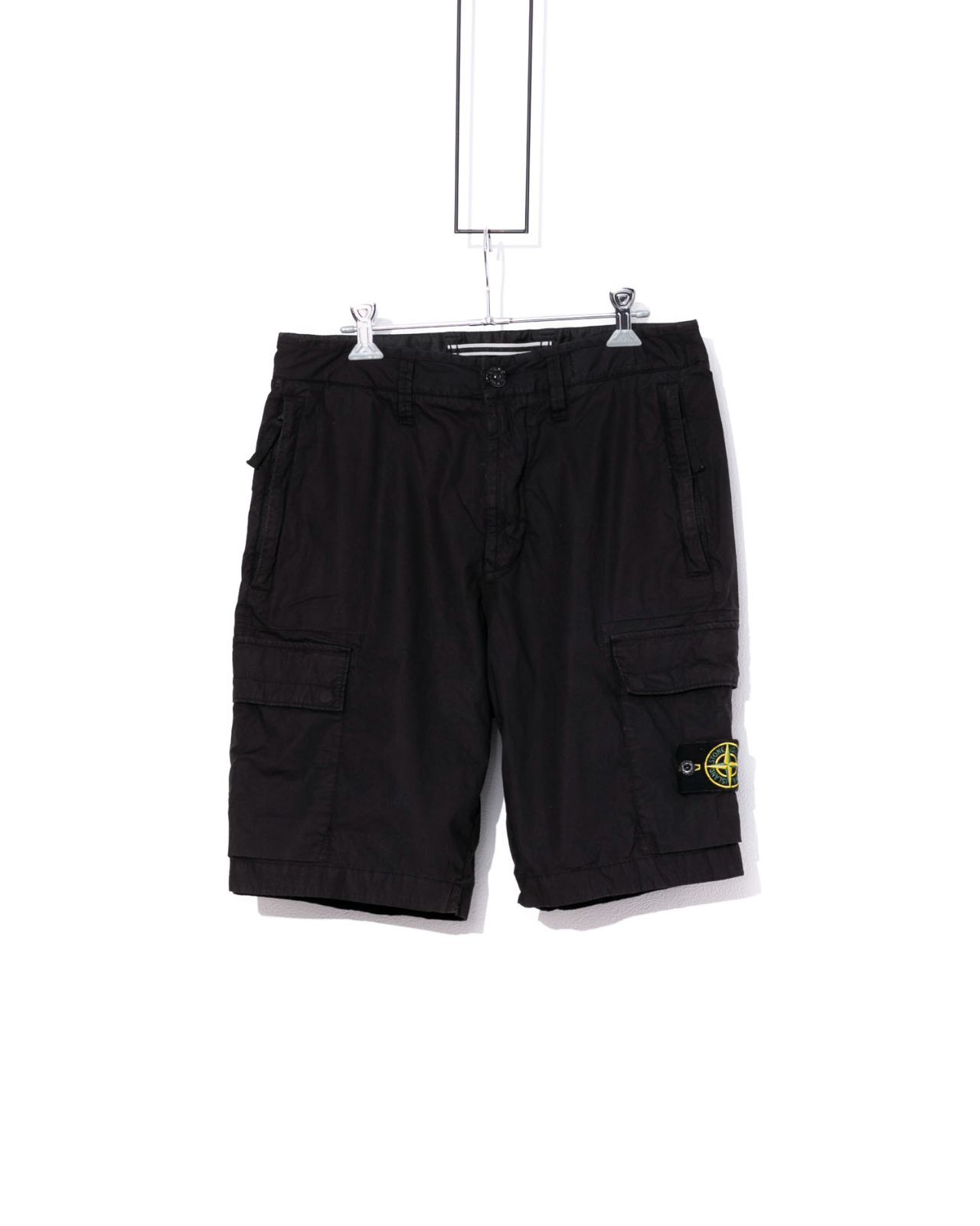 STONE ISLAND ストーンアイランド コンパスバッジ カーゴショーツ