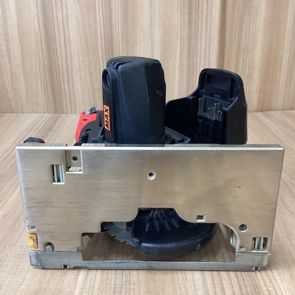 18V充電式防じん兼用丸ノコ