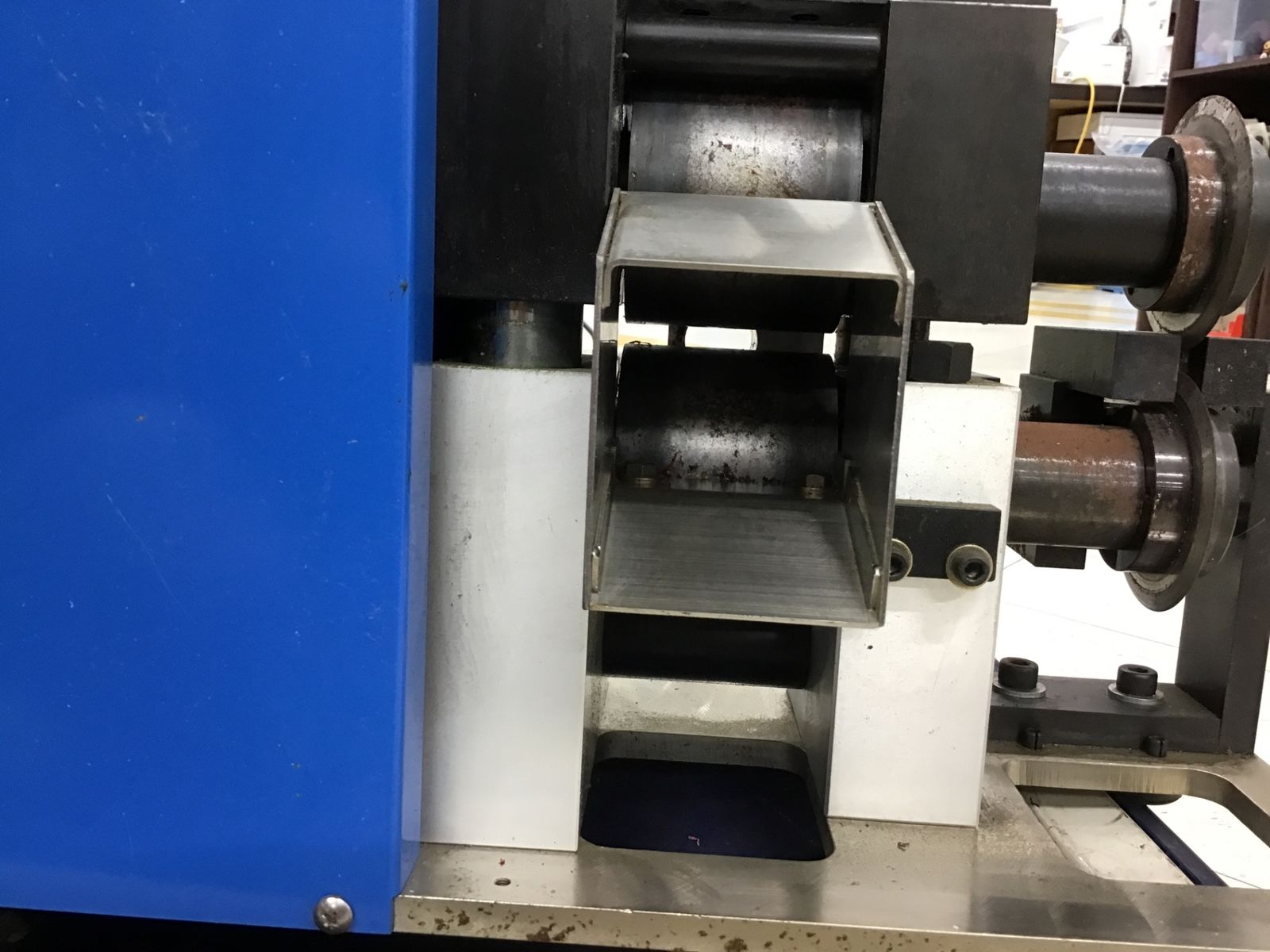 電線皮むき機 100V