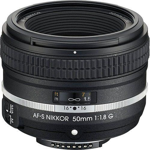 【中古】「非常に良い」Nikon AF-S FX NIKKOR 50mm f/1.8G スペシャルエディション 固定ズームレンズ オートフォーカス付き Nikon デジタル一眼レフカメラ用 中古】「非常に良い」Nikon AF-S FX NIKKOR 50mm f/1.8G スペシャル