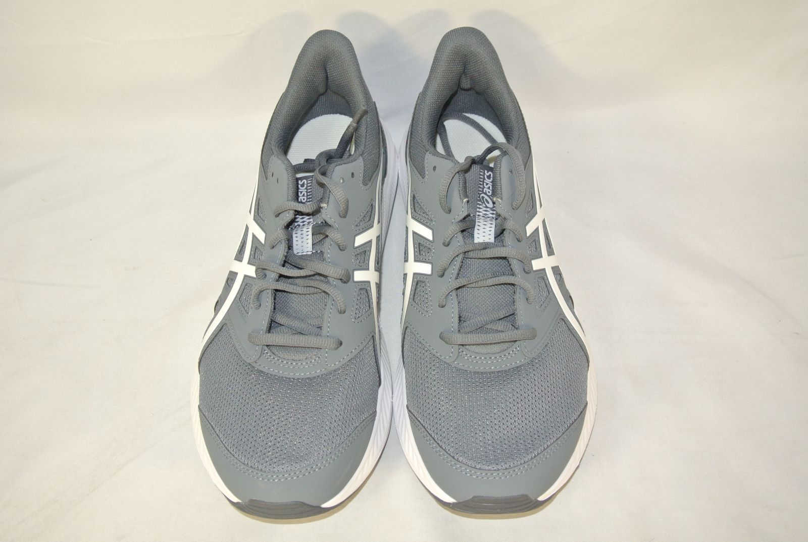 asics-8104.jpg