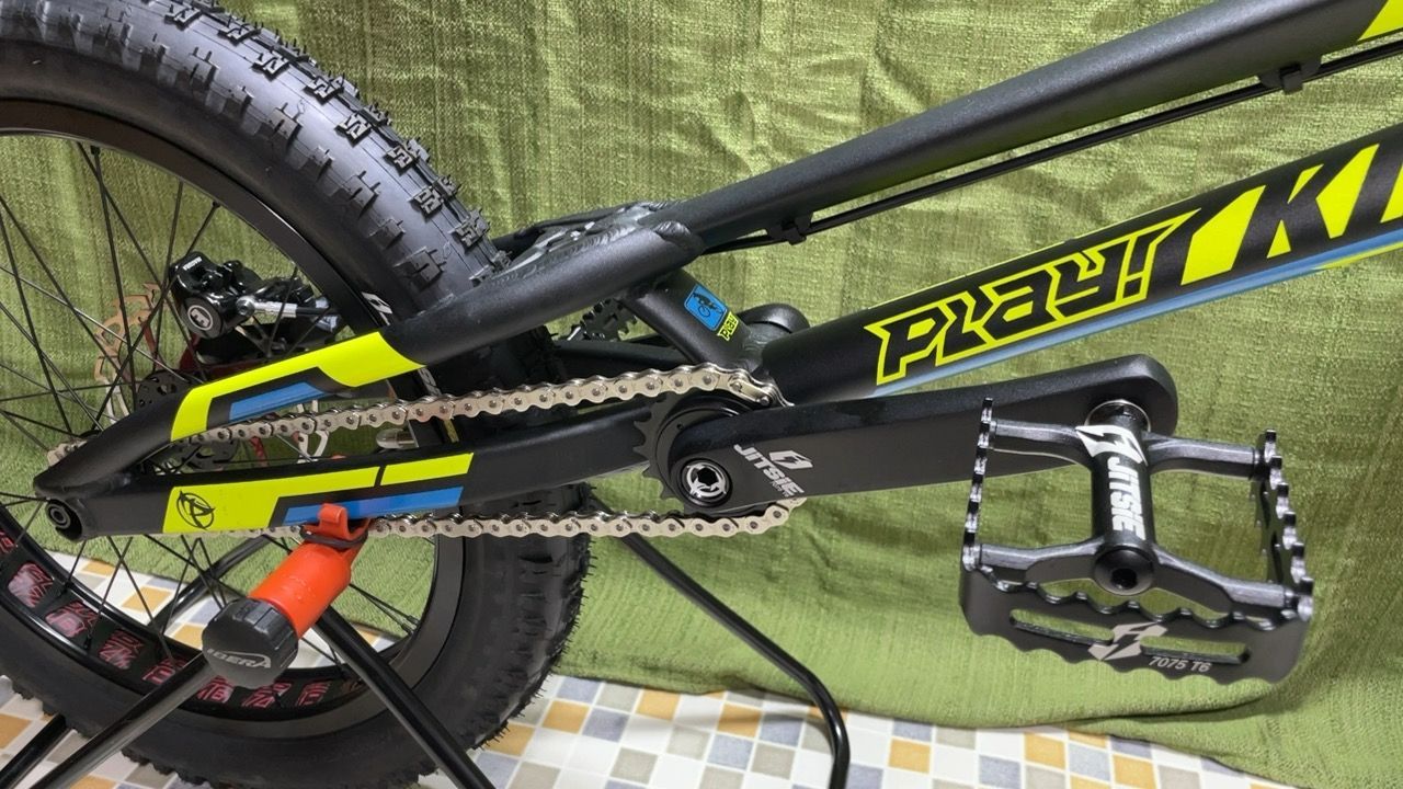 まー　トライアルバイク20インチ Amazon.co.jp: BMX 自転車 20インチBMXトライアルバイク/初心者および