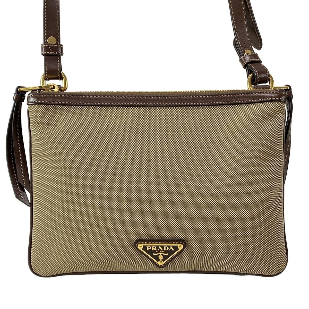 PRADA(プラダ) ショルダーバッグ美品 ロゴジャガード カーキ