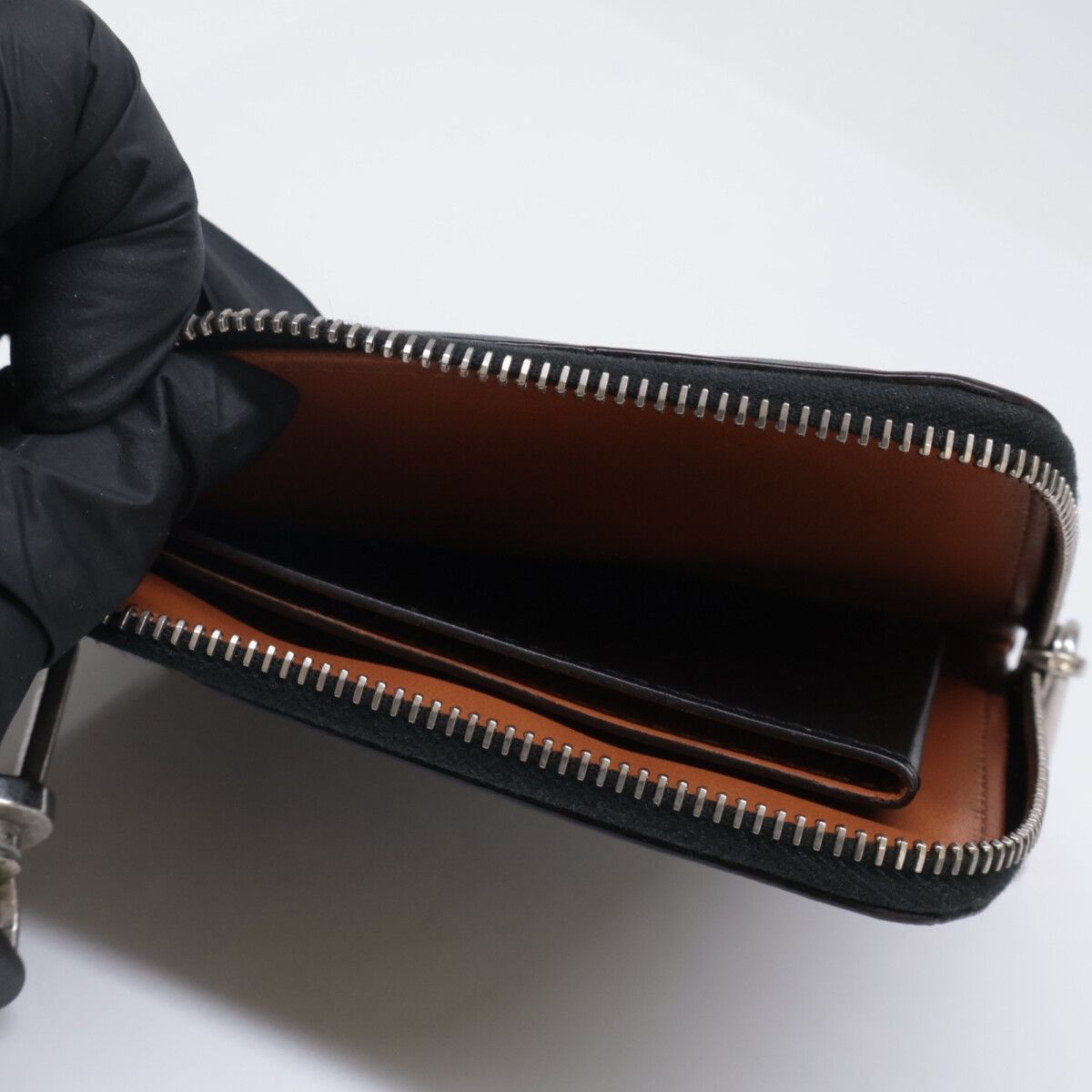国内完売 モンクレール L字 ウォレット MONCLER モンクレール Wallet With Strap L字ファスナー