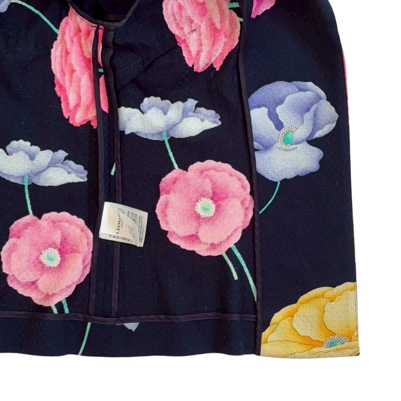 LEONARD レオナール テーラードジャケット 紺 マルチカラー 花柄