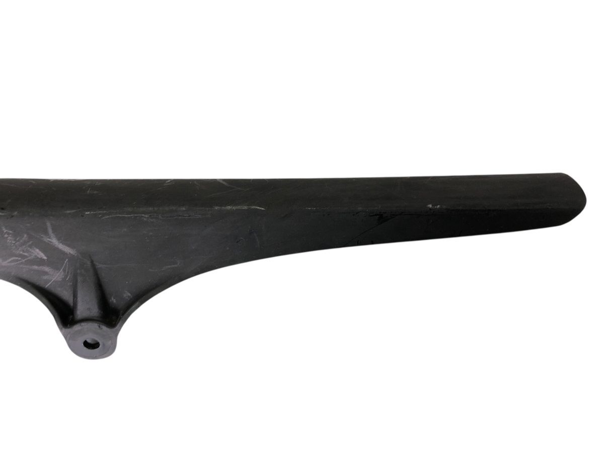 トライアンフ ストリートトリプルR 08-12 チェーンケース チェーンガード 割れ無し 補修 流用 純正戻しにも 2736-M5226