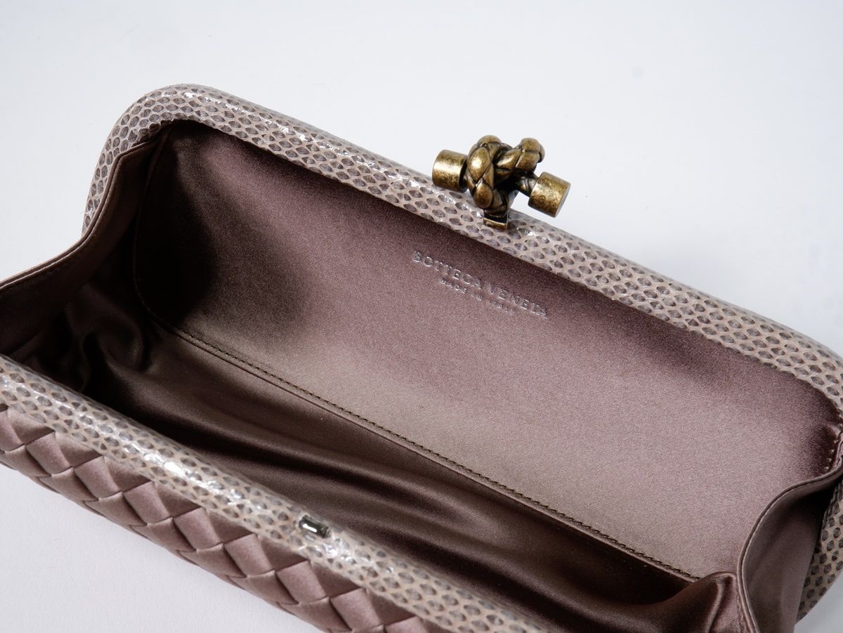 BOTTEGA VENETAボッテガヴェネタ