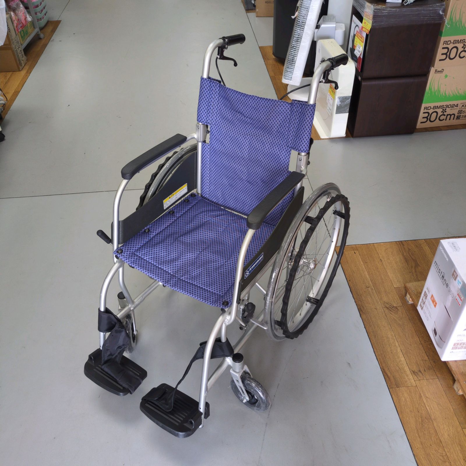 J516 比較的キレイ カワムラ 自走式車いす KF22-40SB