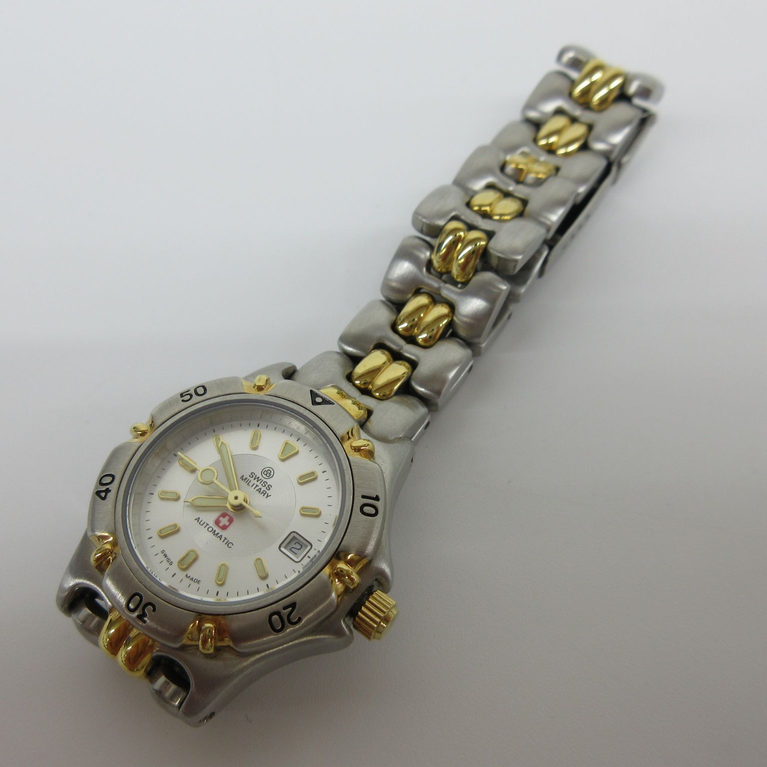 SWISS MILITARY スイスミリタリー 3910 AUTOMATIC