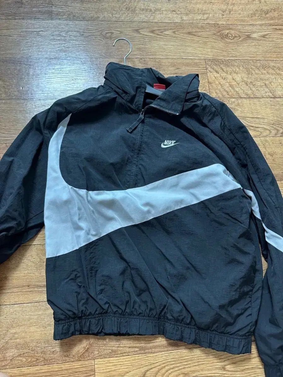 Nike(ナイキ） ウインドブレーカー M +クーポン-レビュー多数