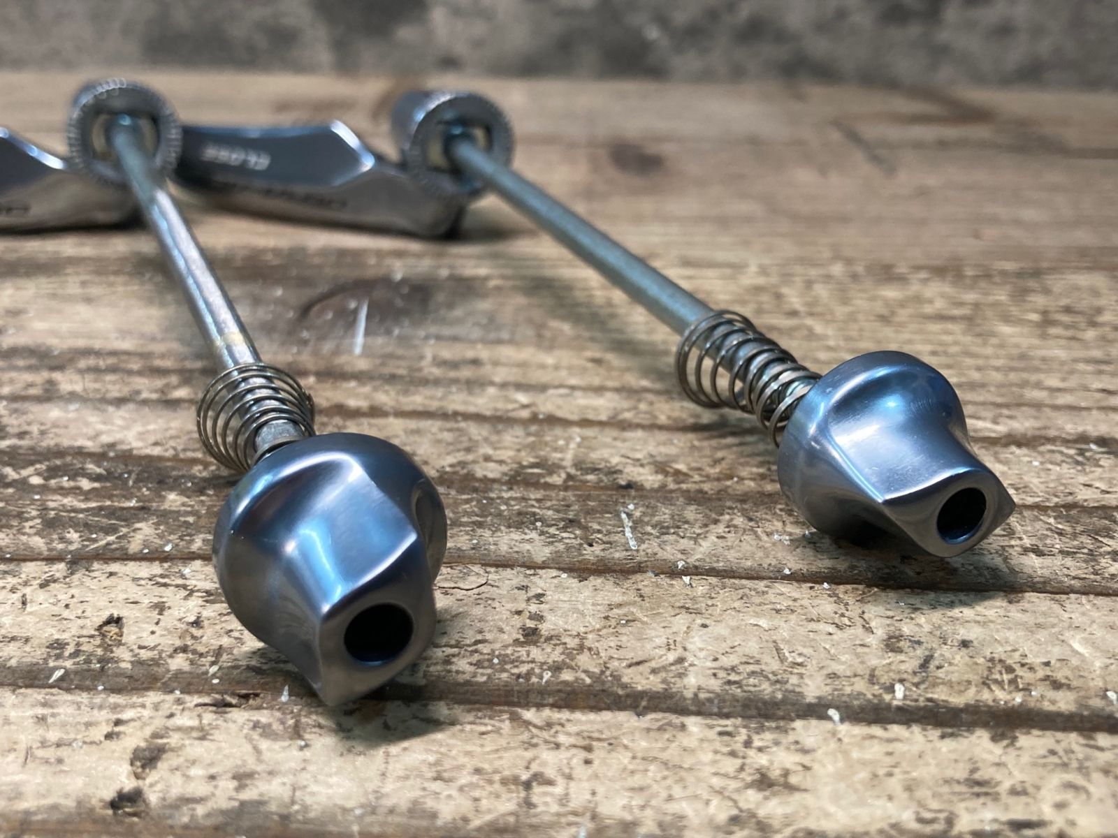 DURA-ACE WH-9000