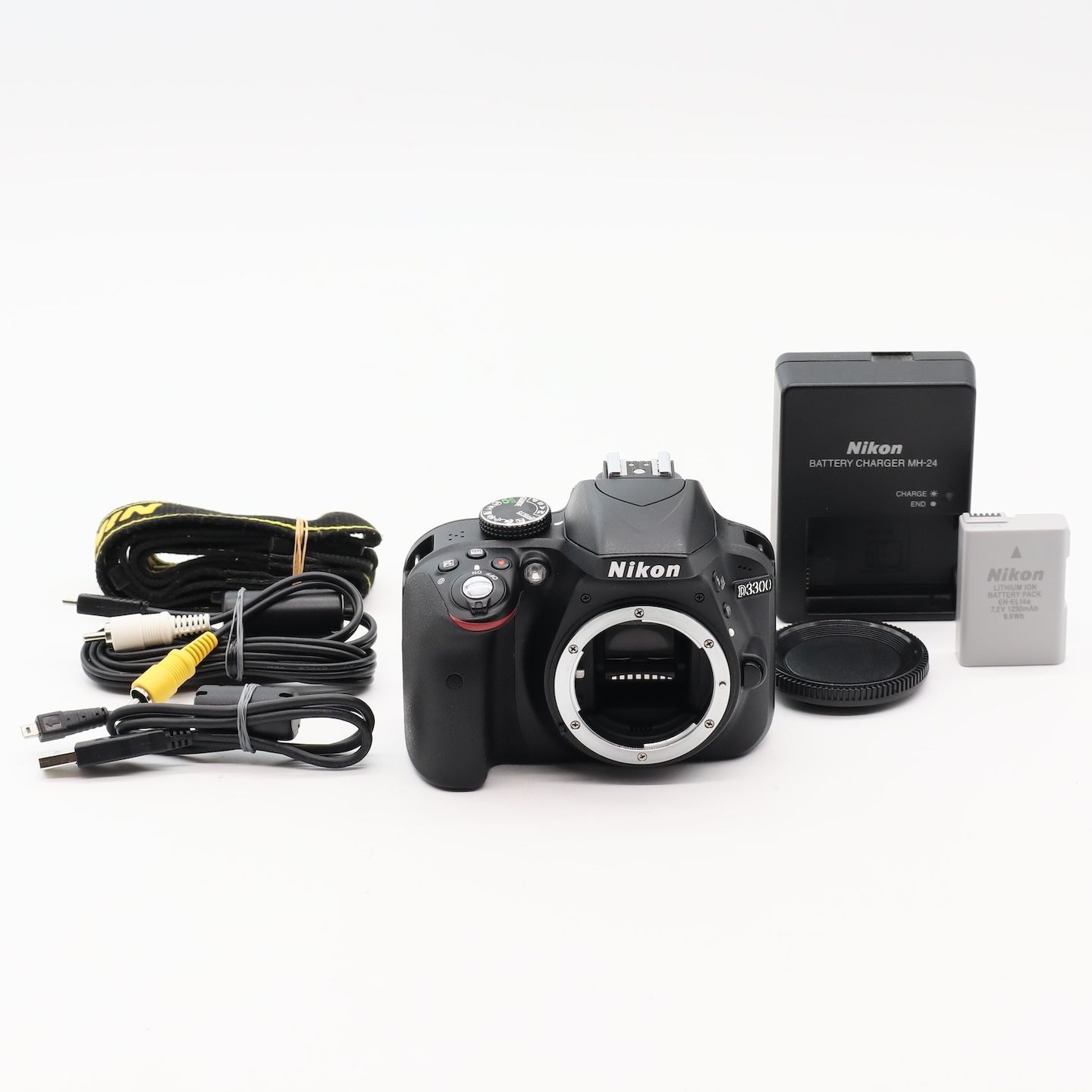 美品】☆ショット数「12,060回」Nikon ニコン D3300 ボディ - メルカリ