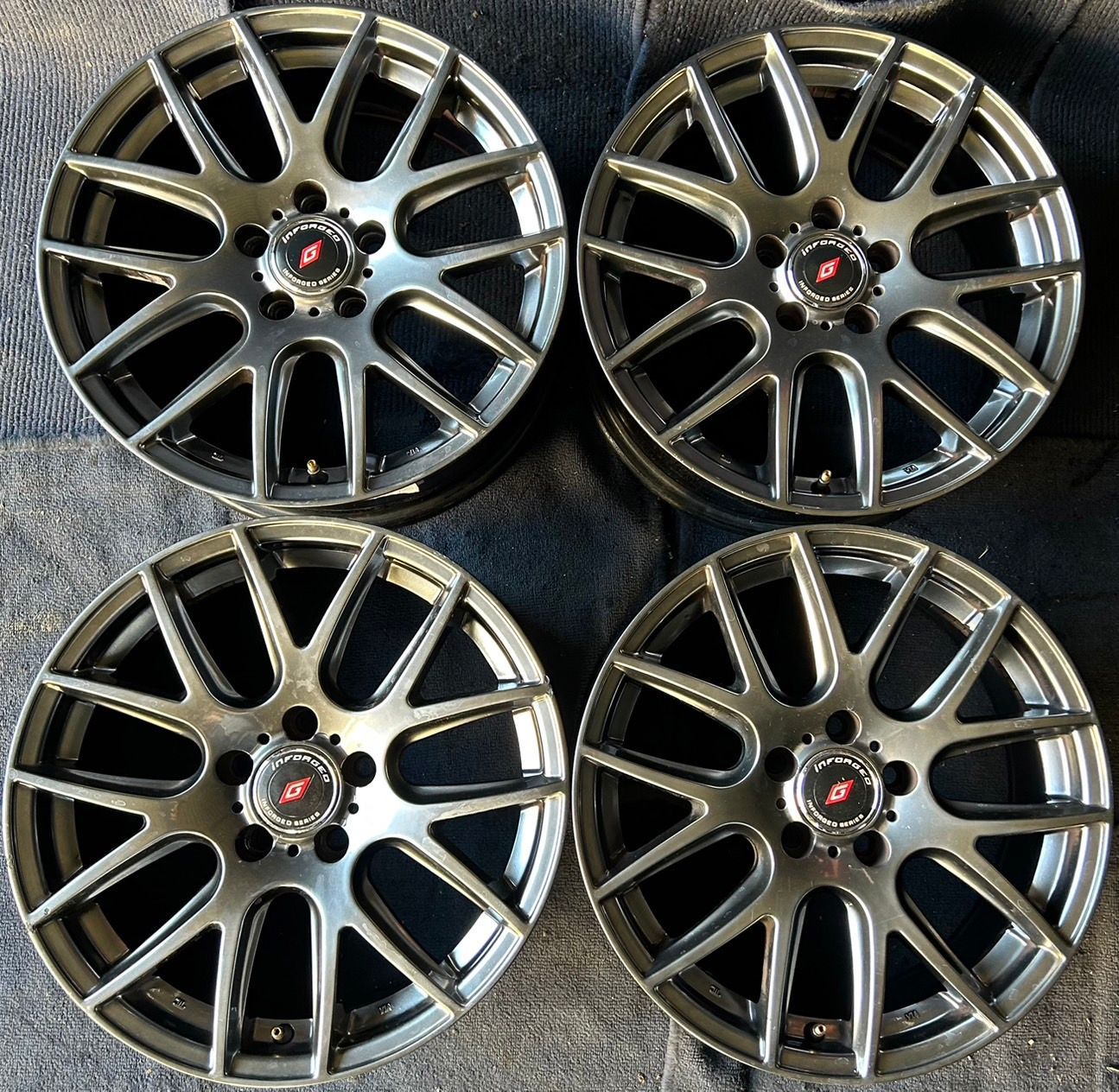 INFORGED アウディ/A1(8X系、GB系)　 社外品 17インチ ホイール4本 7.5J 43 PCD100 ハブ径約57.1    No.562