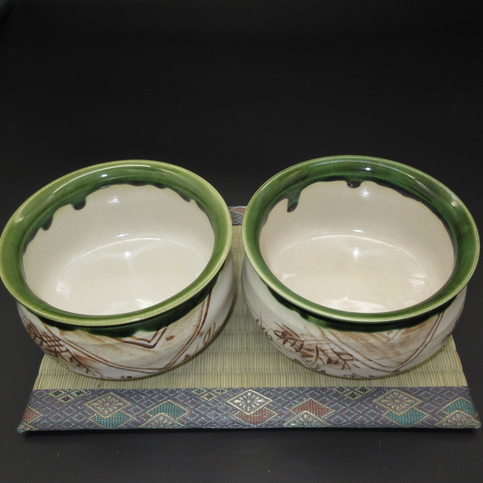 ☆陶器 瀬戸物 美濃焼 加藤五陶作 織部釉 茶器 茶道具 建水 2個 - メルカリ ☆陶器 瀬戸物 美濃焼 加藤五陶作 織部釉 茶器 茶道具 建水 2個 - メルカリ