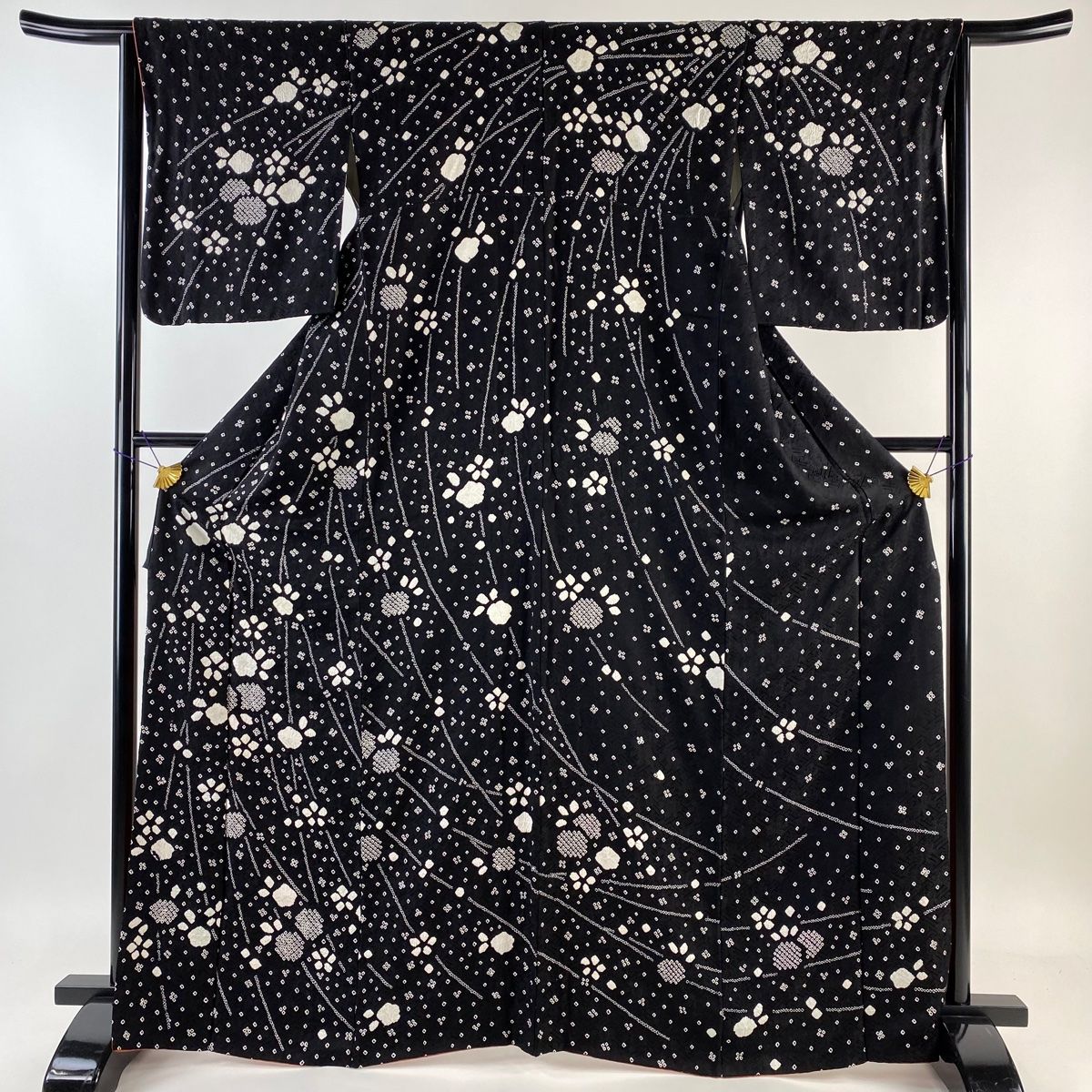 訪問着 身丈167cm 裄丈66cm M 袷 花 幾何学 絞り 黒 正絹 美品 秀品 