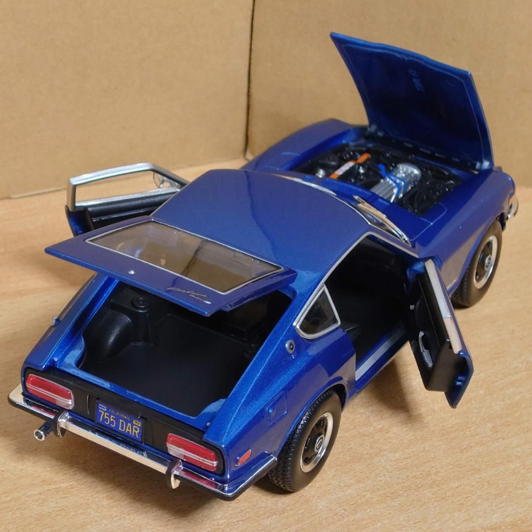1/18 日産（ダットサン）フェアレディ240Z 1971 メタリック