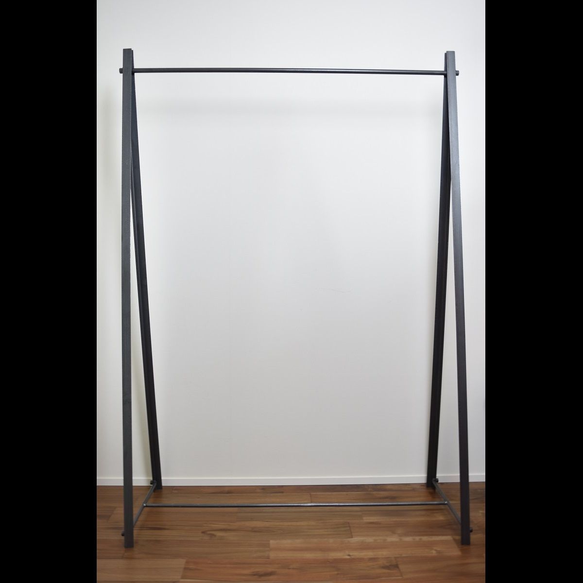 ☆サイズオーダー可能☆アイアン家具 鉄製　ハンガーラック　ランドリーハンガー ☆サイズオーダー可能☆アイアン家具 鉄＆本革 頑丈ハンガー