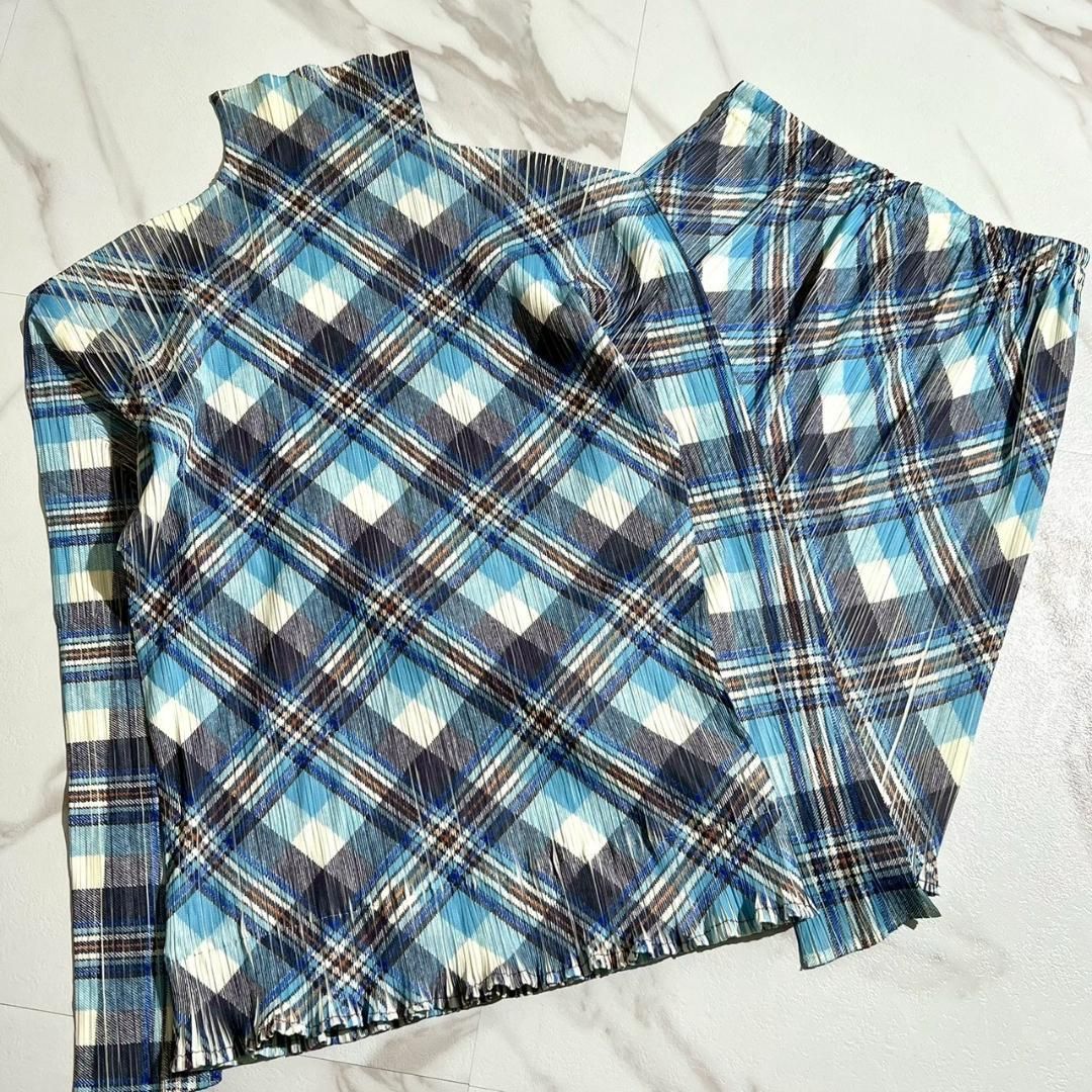 レア イッセイミヤケ プリーツプリーズ カラフル ストリート柄 ひざ丈