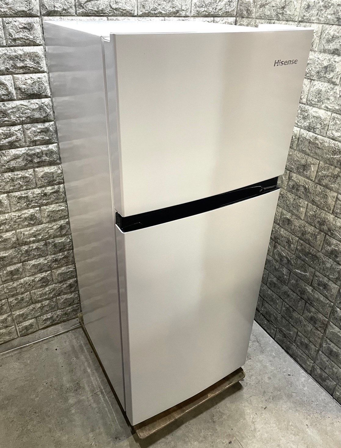 大阪送料無料☆3か月保障付き☆冷蔵庫☆2022年☆ハイセンス☆2ドア☆HR  