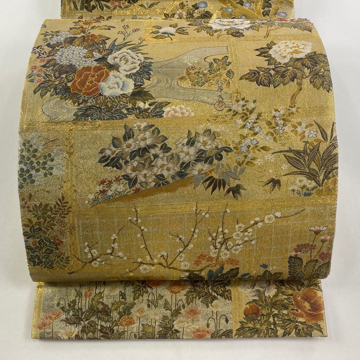 丸帯 枝花 草花 金糸 箔 金色 お太鼓柄 正絹