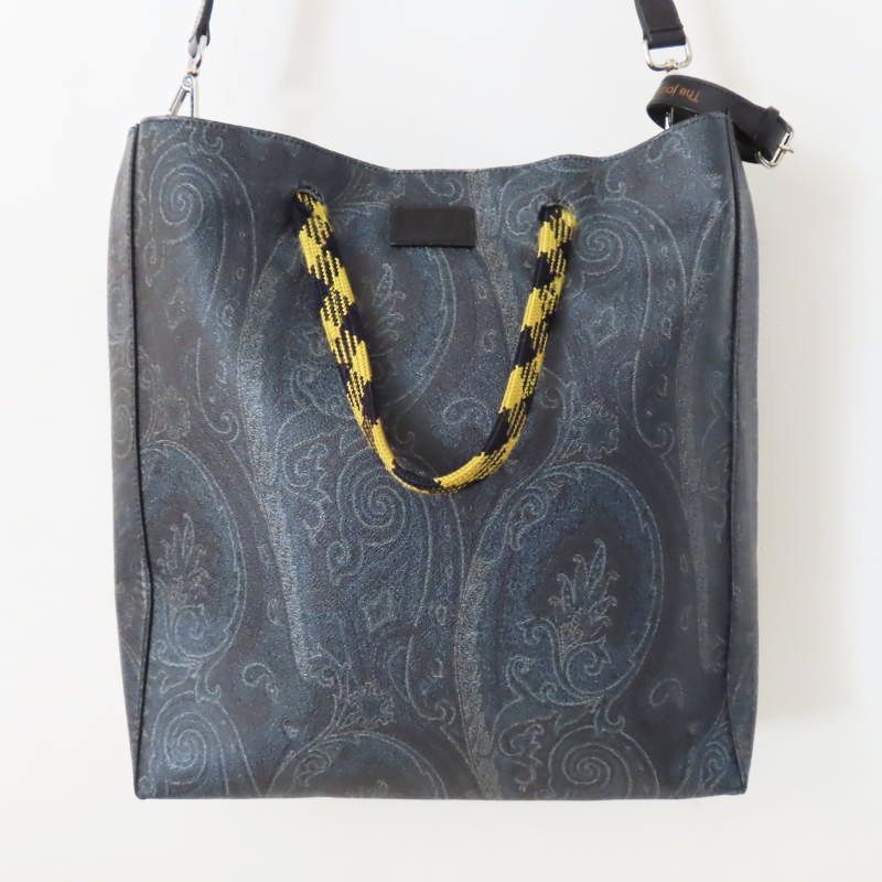 T02-k086 ETRO エトロ ペイズリー柄 チャーム付き PVC/レザ― 2WAY 