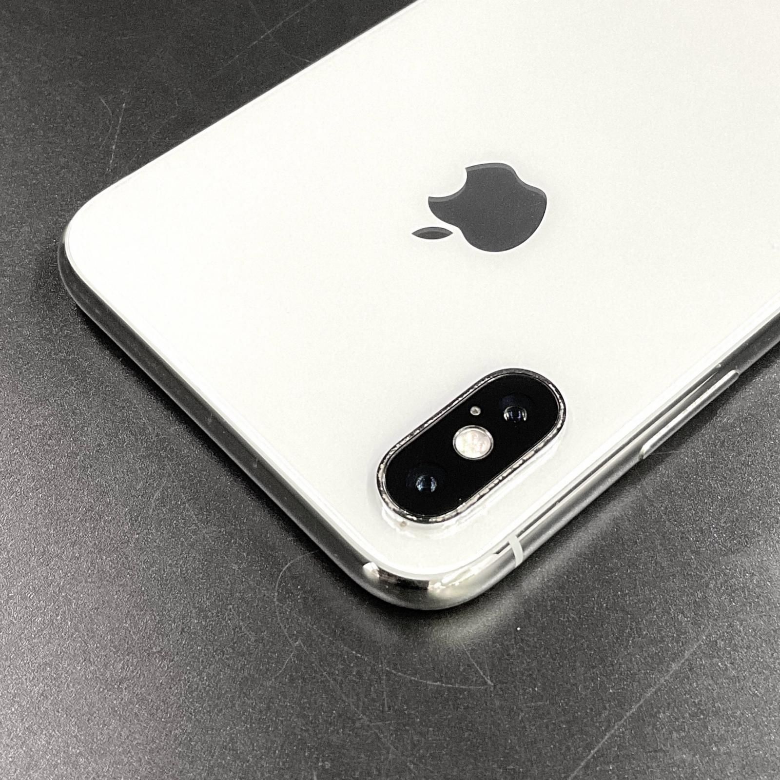 スマートフォン・携帯電話 Apple iPhone X 64GB シルバー docomo 白