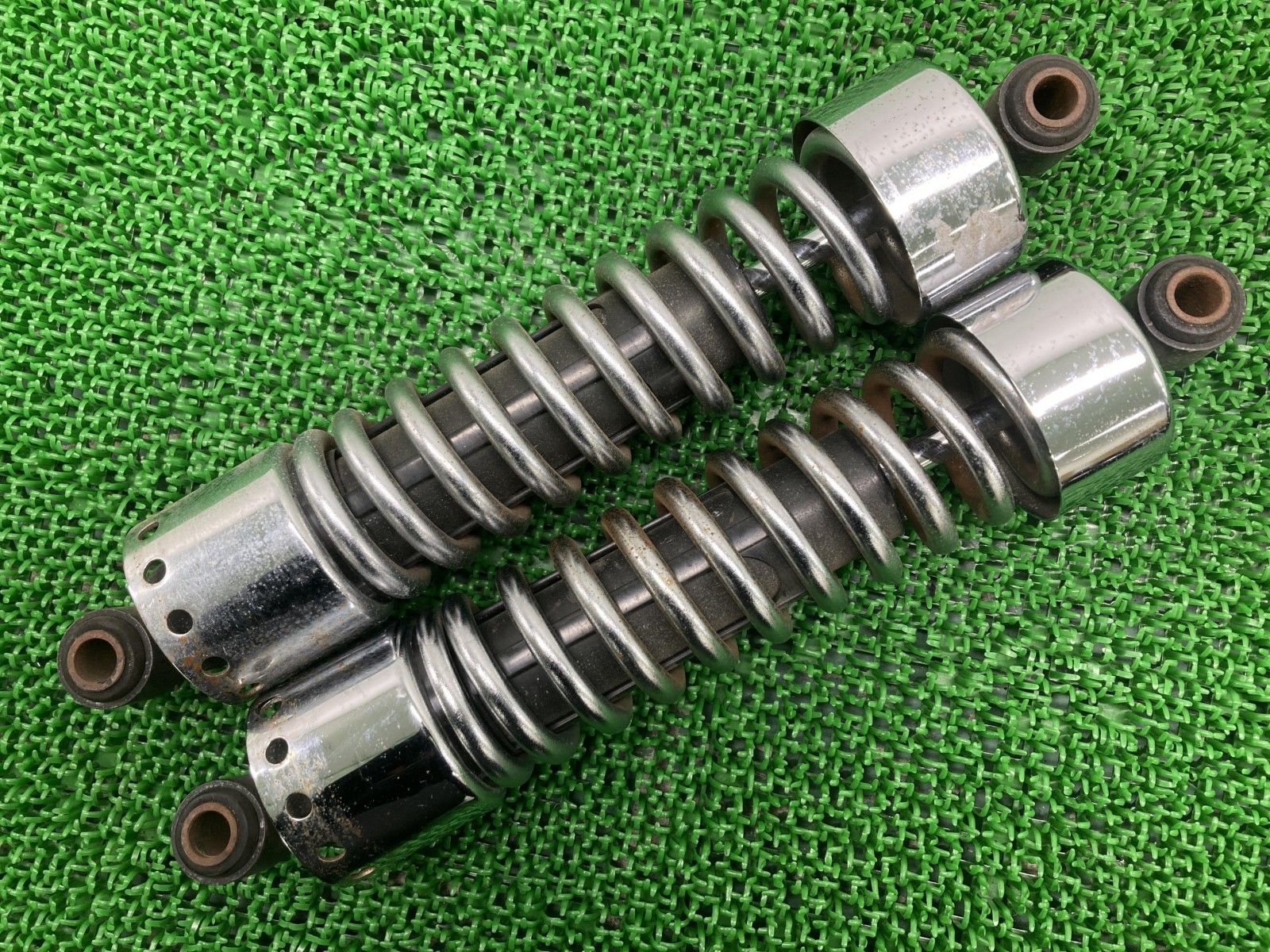 FXDWG1340 工場 リアサスペンション 左右 ハーレー 純正 バイク FXDWG1340 工場 リアサスペンション 左右 ハーレー 純正 バイク