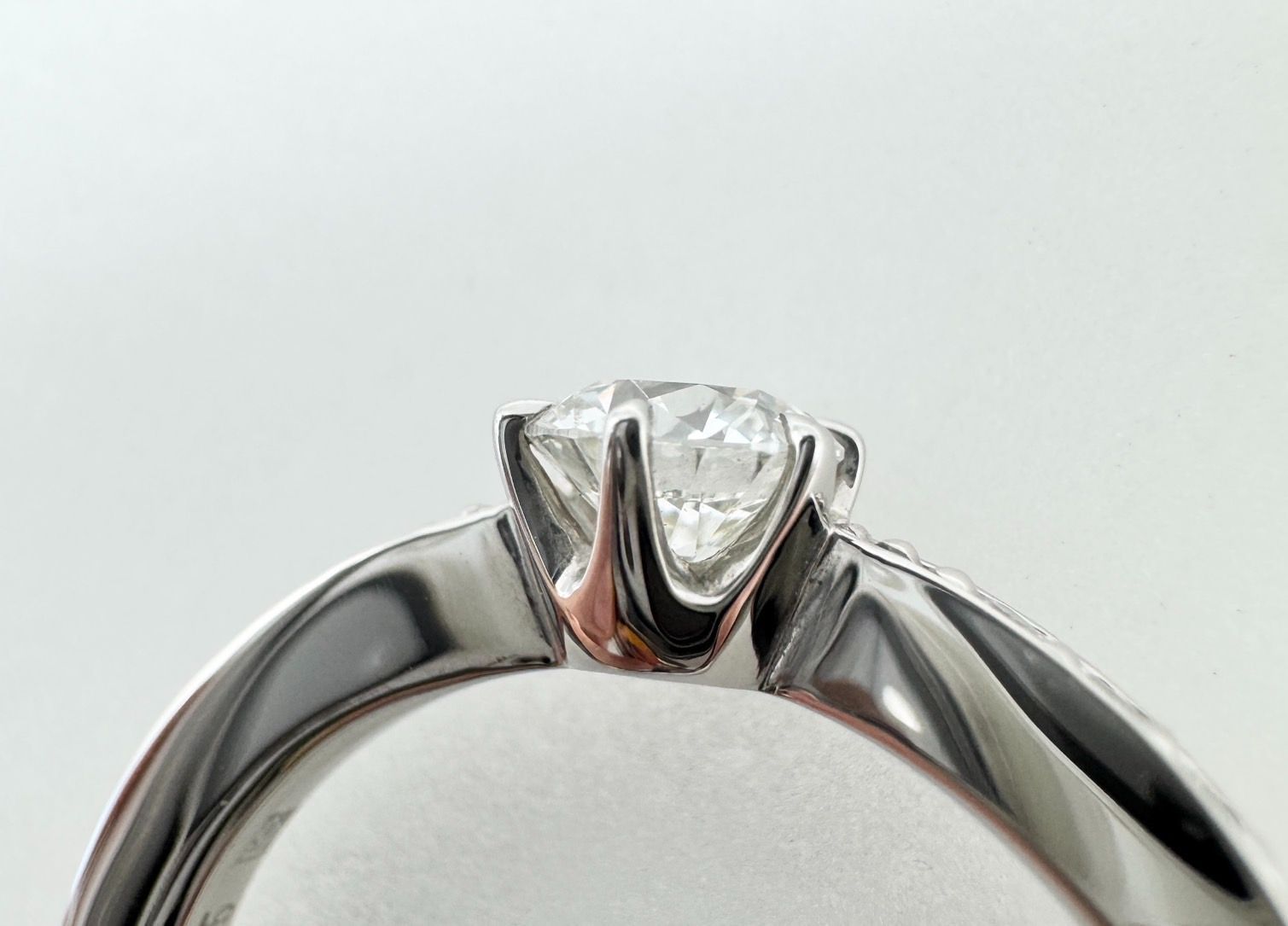 The Lazare Diamond ラザールダイヤモンド リング 8号