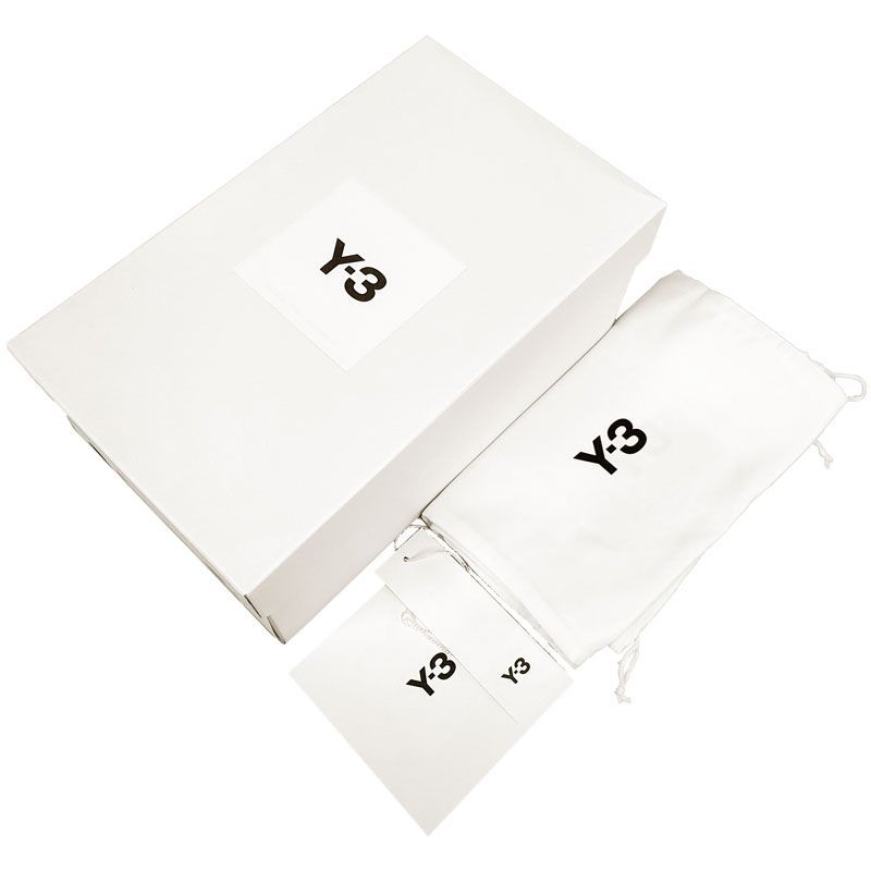 アディダス FZ6424