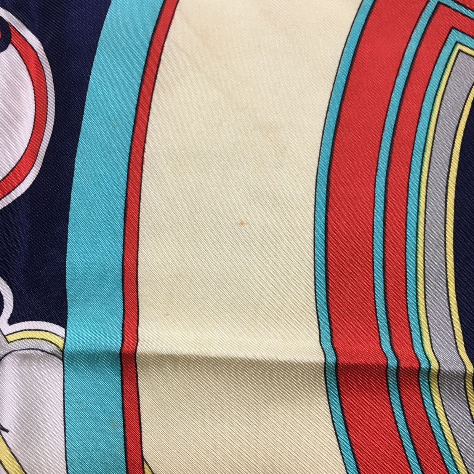 2504-78｜エルメス カレ 90 スカーフ シルク レッド - メルカリ 