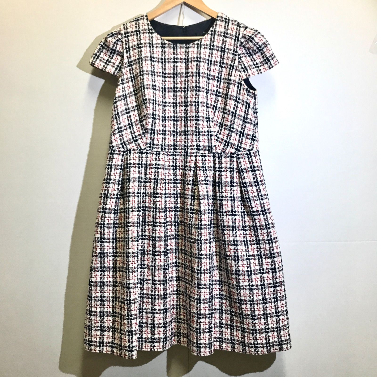 トゥービーシック サイズ46 ワンピース フラワージャカード ワンピース(ワンピース)｜TO BE CHIC(トゥー ビー