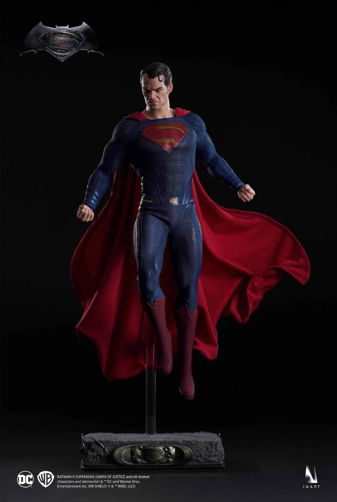INART x Queen Studios 《バットマンvsスーパーマン ジャスティスの
