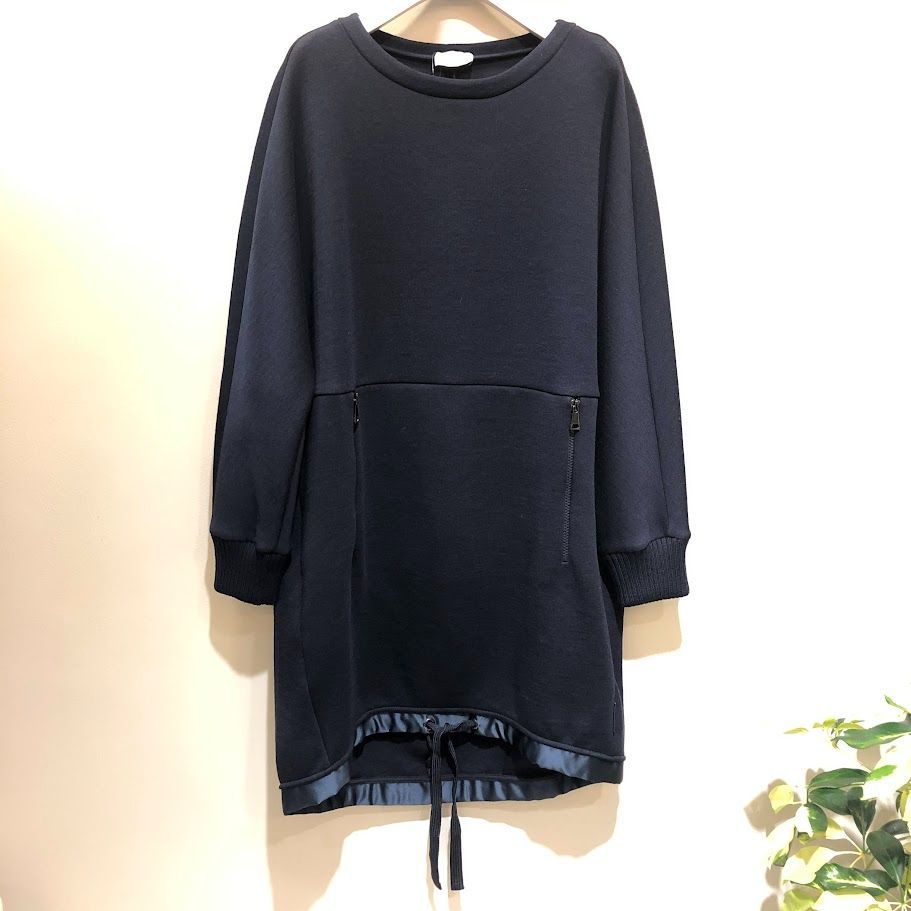 モンクレール　ネイビー　ワンピース MONCLER（ワンピース）のフリマアイテム一覧