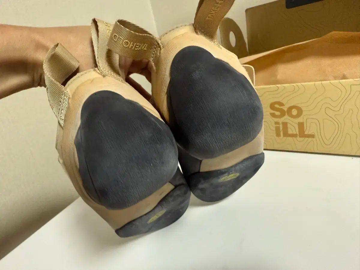 クライミングシューズ SoiLL 쏘일 STAY LV US8_255m 3回 着用 WWW_SUPERTOOLSSHOP_NL