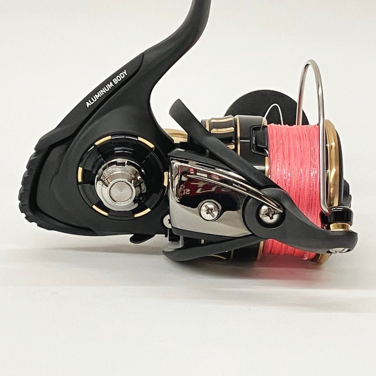 〇〇DAIWA ダイワ BG SW 23 4000 D CXH 0065060 スピニングリール ロッドホルダー フィッシンググローブ