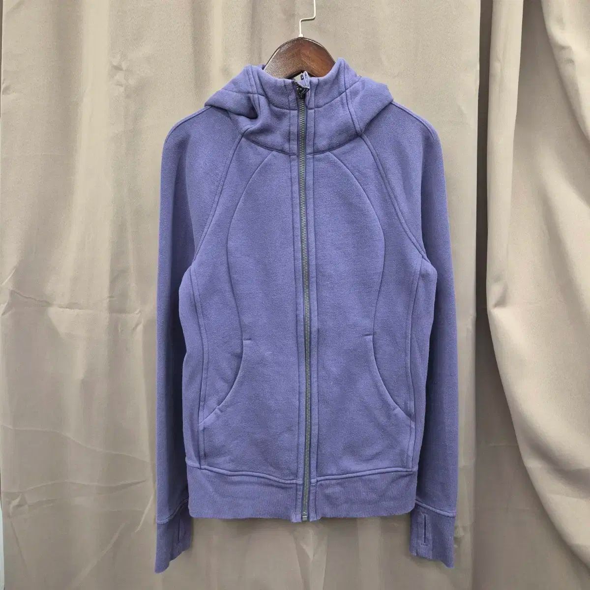 Lululemon ダークグレー ラメ入り フード付きパーカー size4 Scuba Full Zip Hoodie | ウィメンズ | Lululemon JP