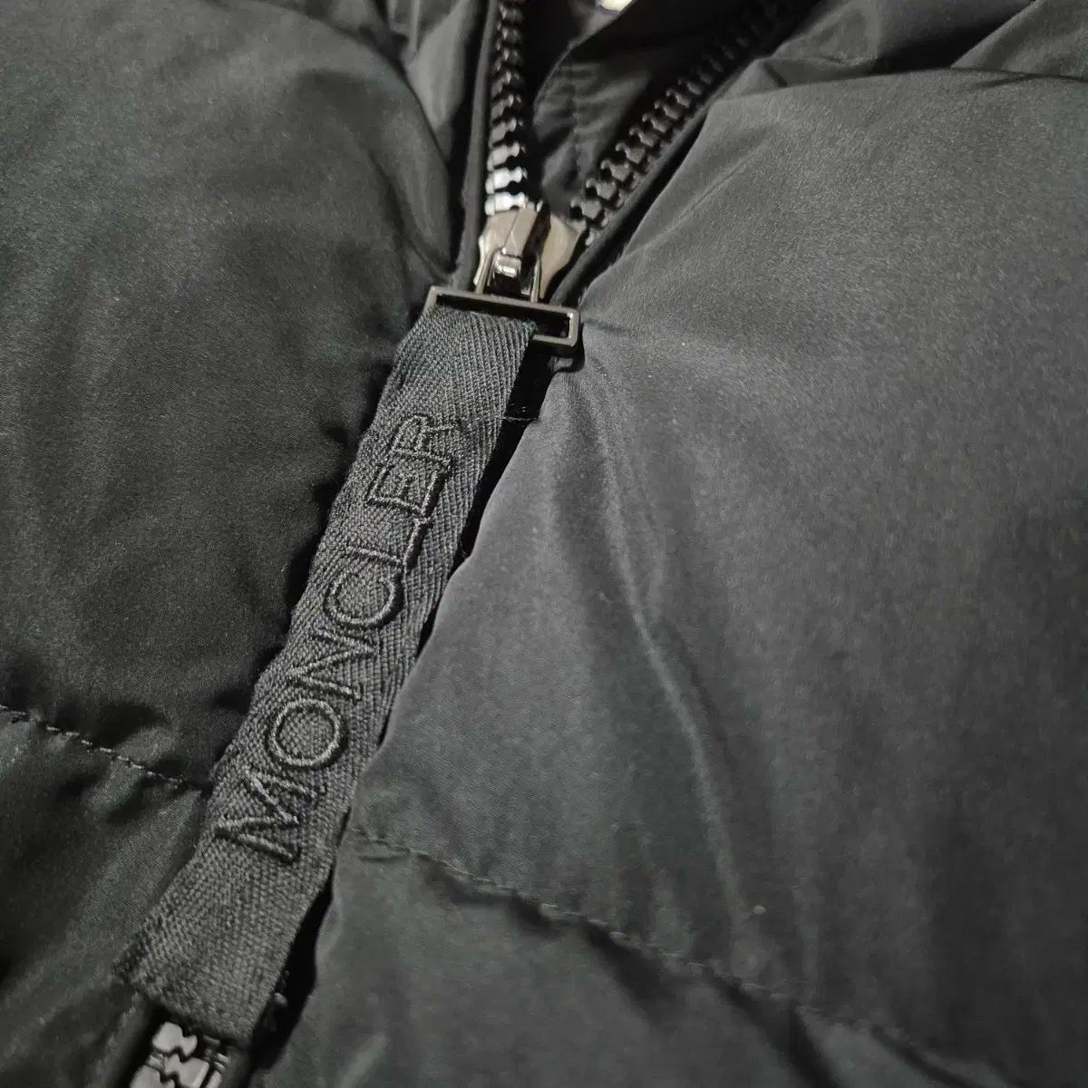monclerロングベスト14A/9号/38 ロングベスト MONCLER(モンクレール) レディース - 海外通販のBUYMA