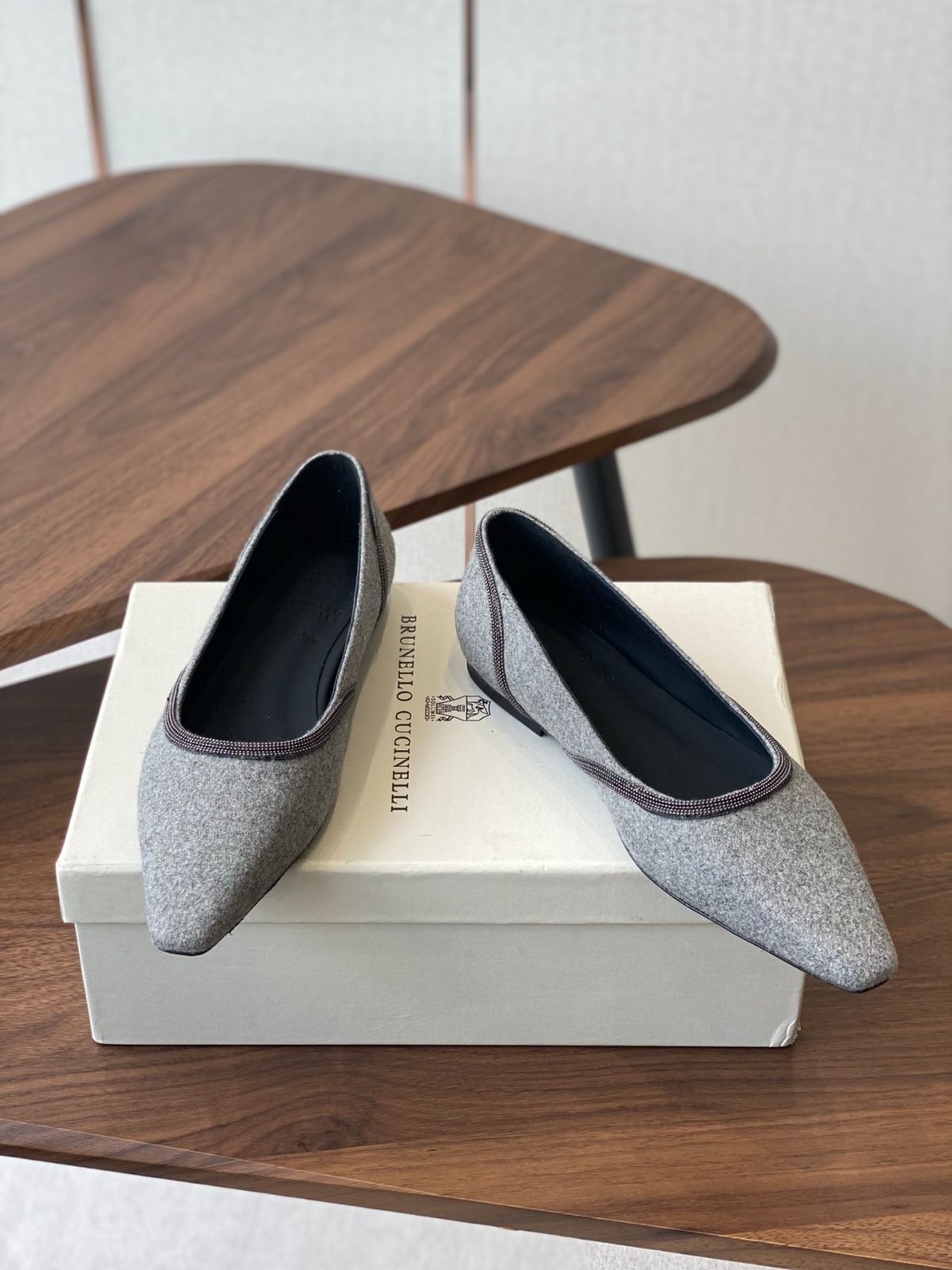 【ブルネロクチネリ】 Ballet Flats フラットシューズ グレー☆送料無料【新品】☆ブルネロクチネリ☆レディース