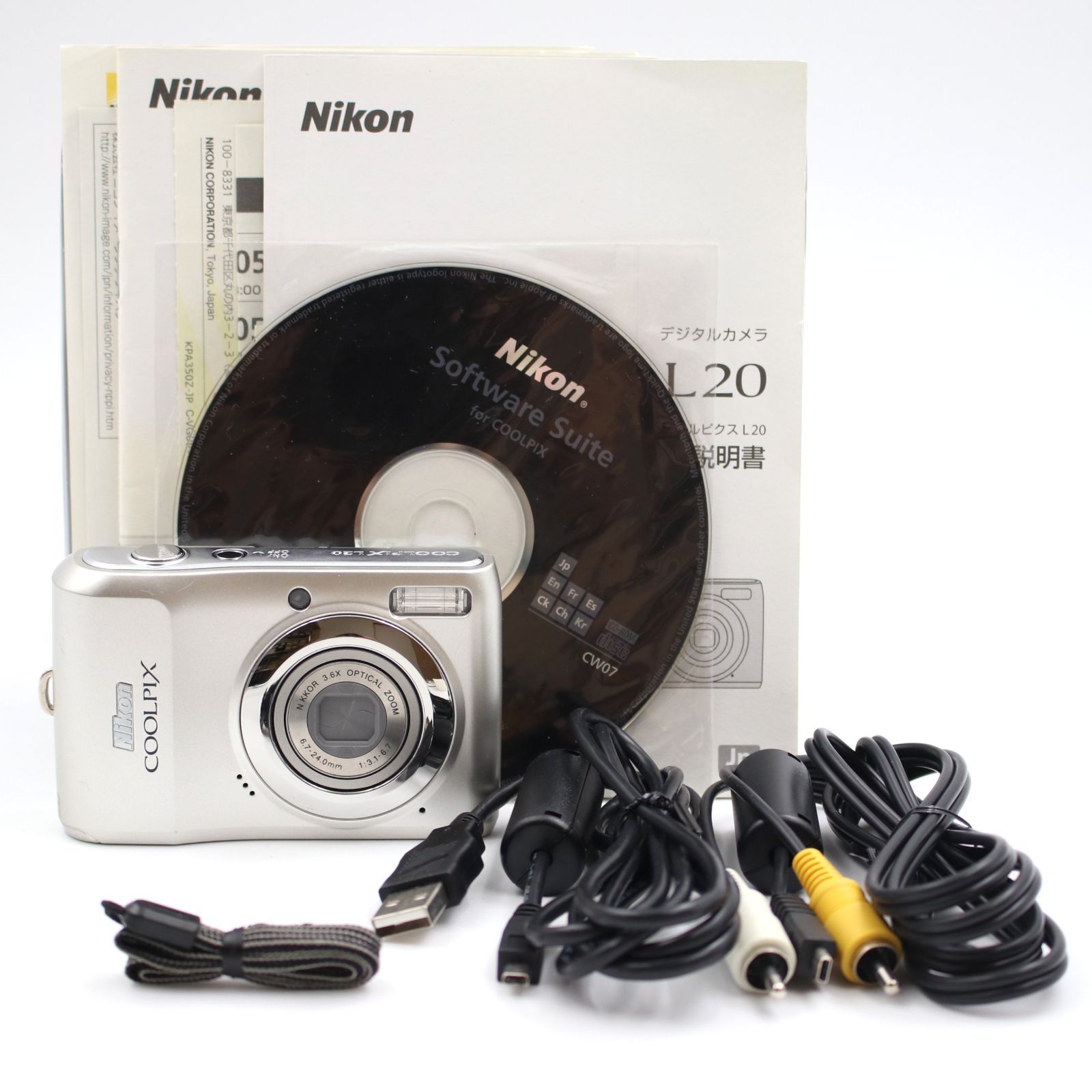 □極上品□ Nikon COOLPIX L20 シルバー コンパクトデジタル