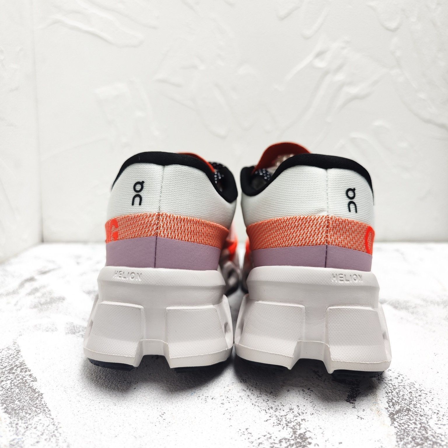 【送料無料】On cloudmonster2ランニングシューズ ホワイト/レッド Women's Cloudmonster 2 | White & Orange | On Japan