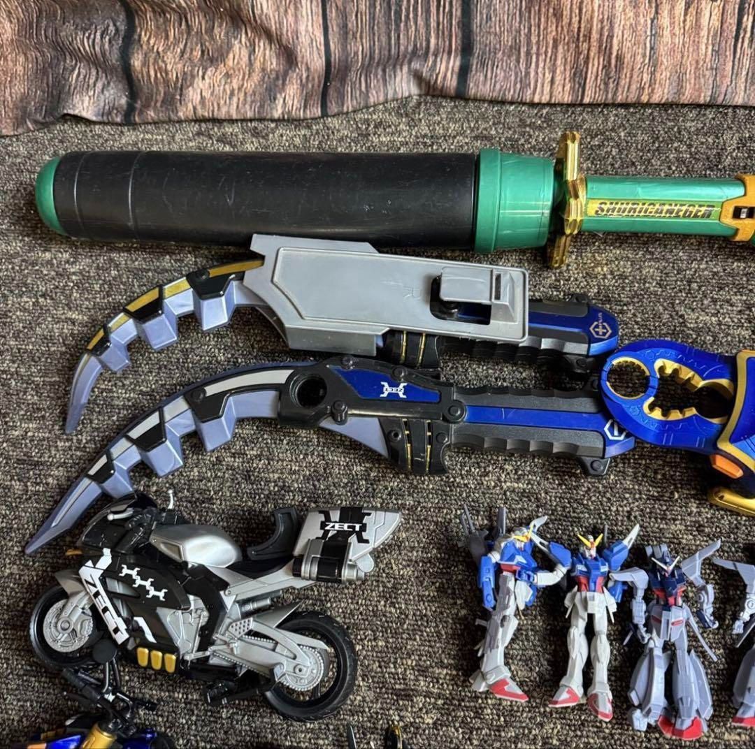 仮面ライダーまとめ 機動戦士ガンダム 15体 ZECT カブト フィギュア 仮面ライダーまとめ 機動戦士ガンダム 15体 ZECT カブト フィギュア